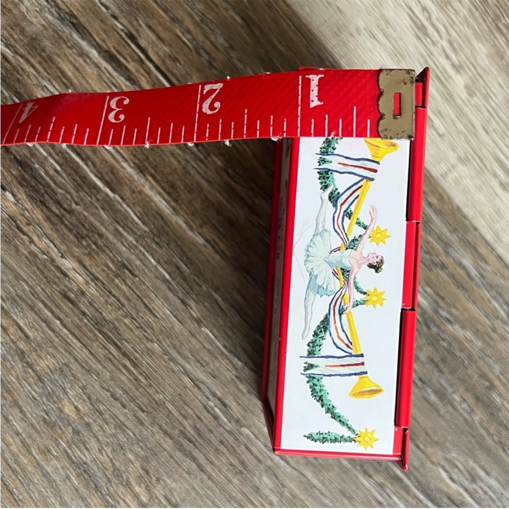 Louis Sherry Nutcracker Candy Trinket Jewelry Tin 🍭 Excellent Condition 🍫 - Picture 9 of 11